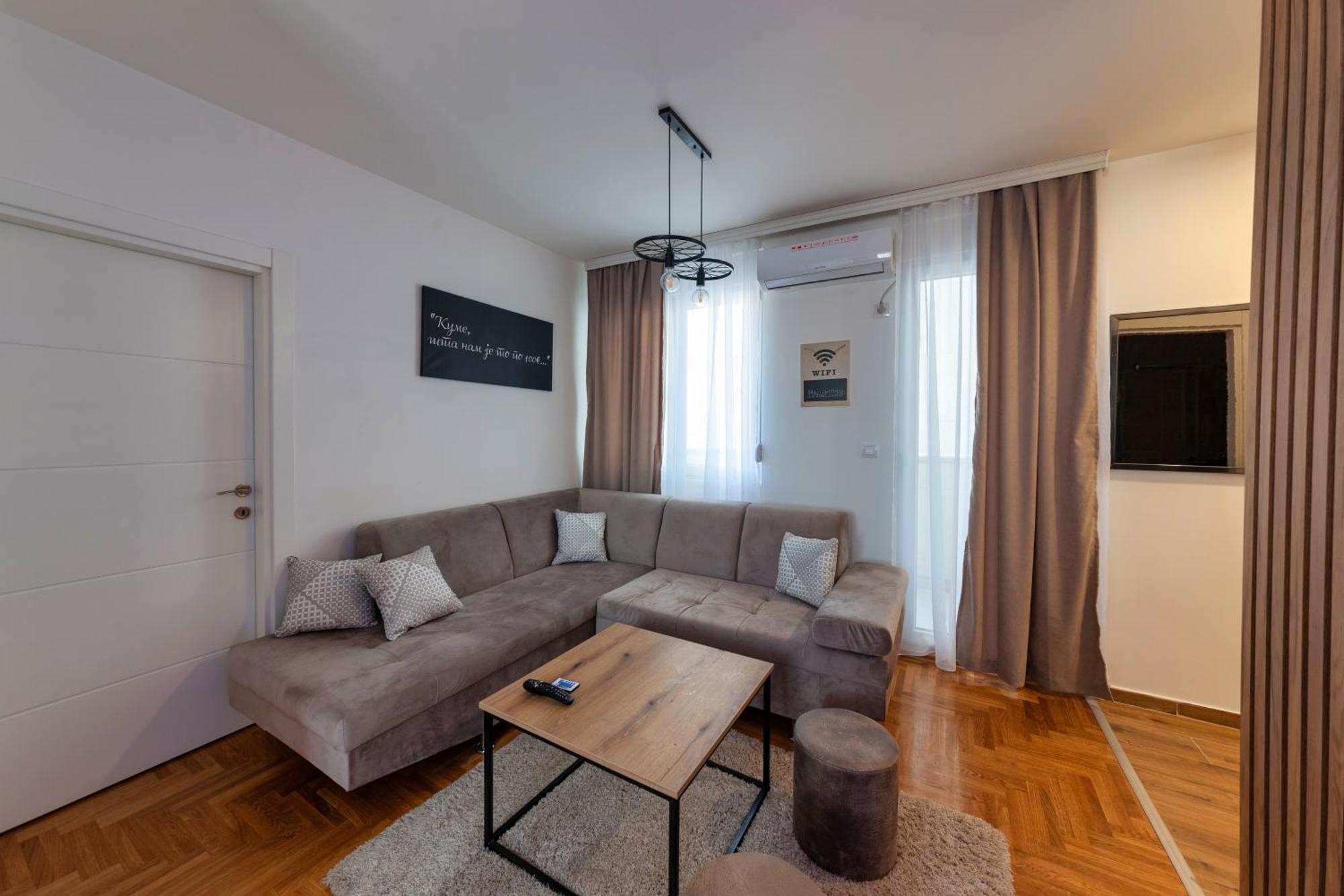 Luxury Residence Belgrado Buitenkant foto